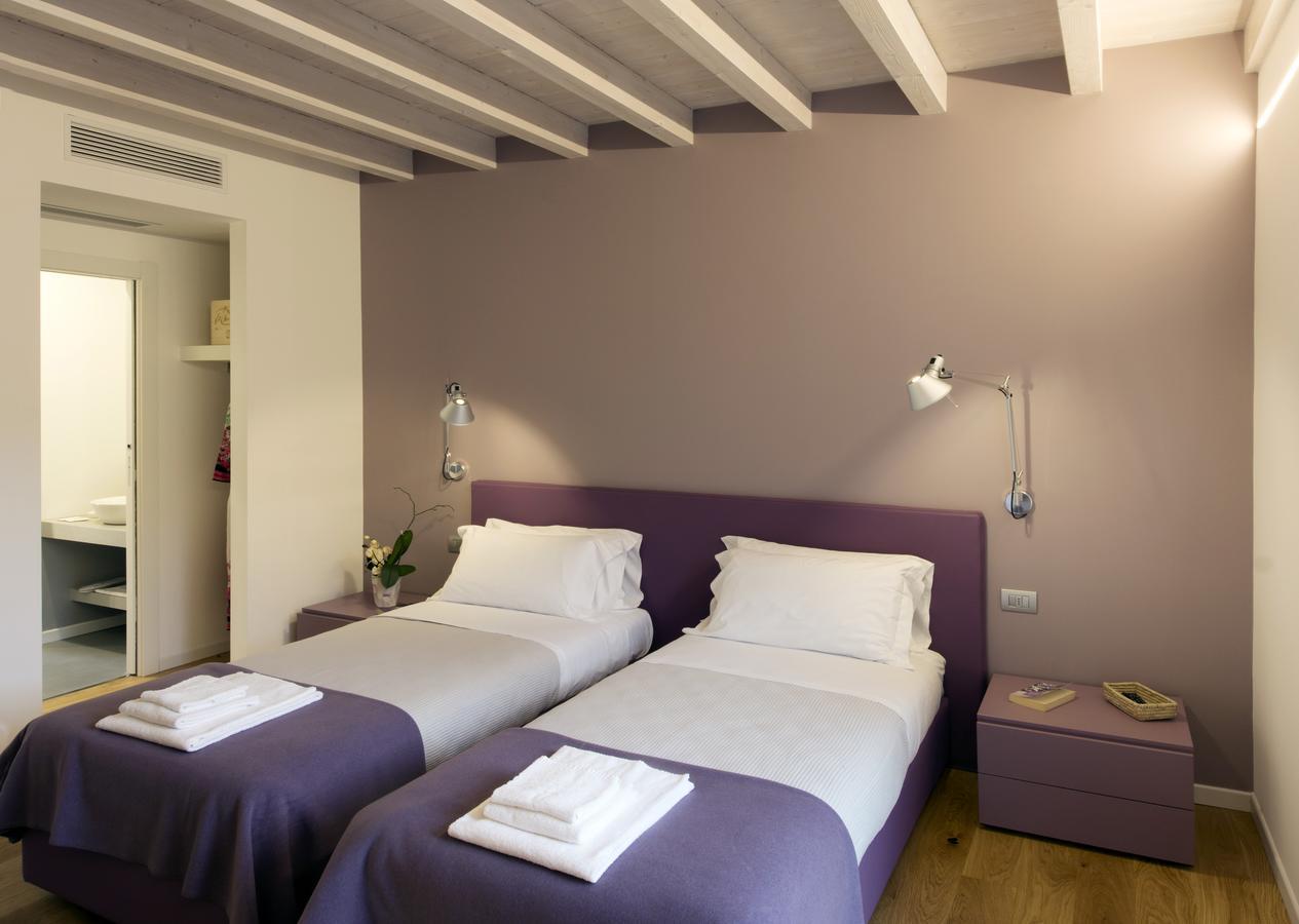 Manzoni 124 Bed&Relax Acomodação com café da manhã Esine Exterior foto